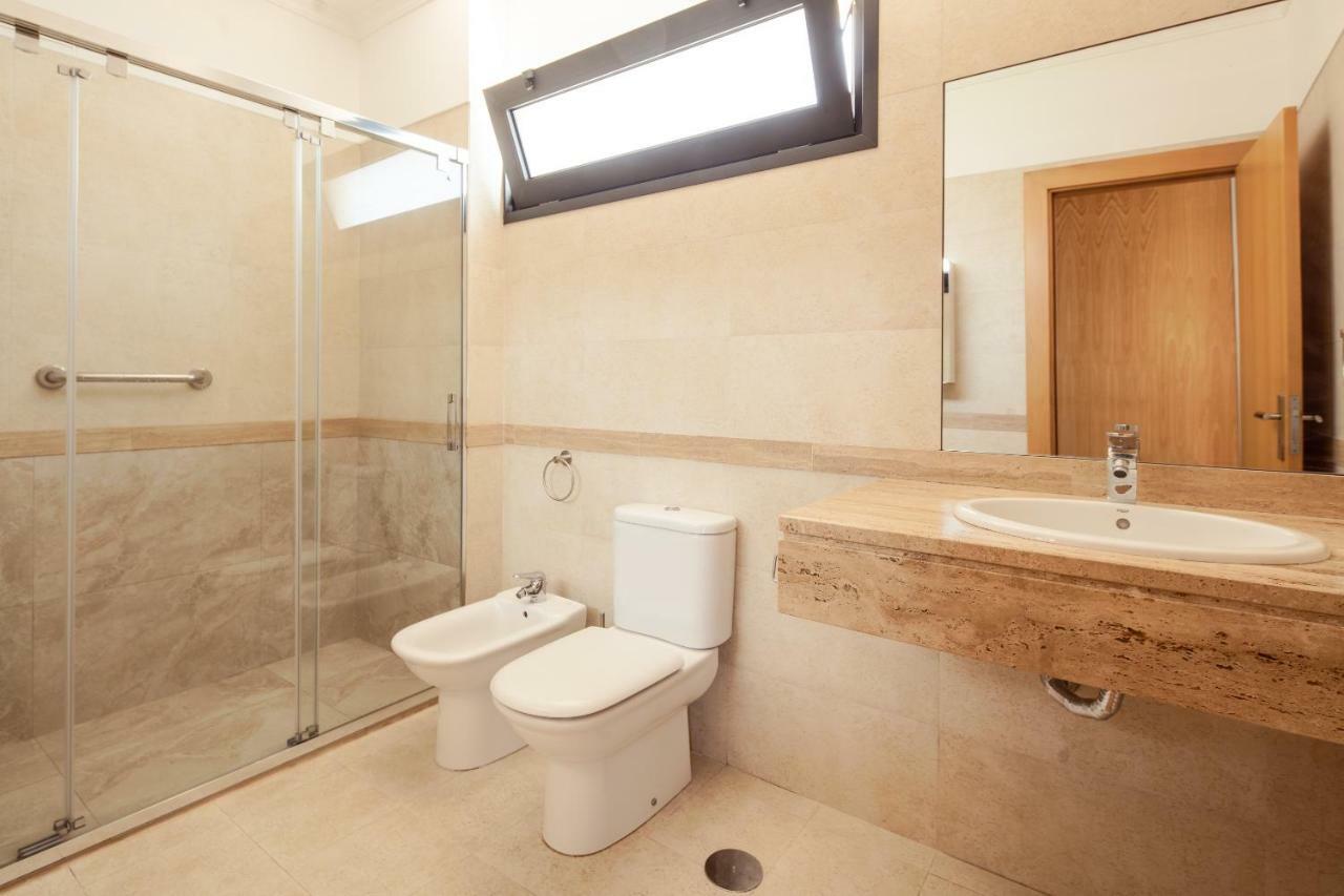 Elegant Apartment With Sea Views By Trip2Portugal Funchal  Bagian luar foto